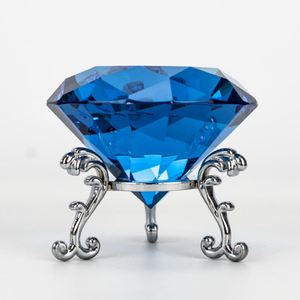 Presse-papiers en verre cristal K9 en forme de diamant, 7 couleurs, personnalisable avec support, pour décoration intérieure, vente en gros usine de Guangzhou - Product Image 4