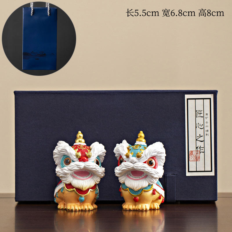 Hn เต้นรำสิงโต [คู่สีแดงและสีเขียว] + กล่องของขวัญคู่สีน้ำเงิน