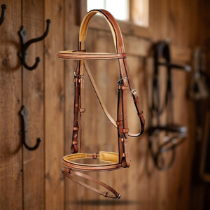 Brida de caballo con relleno suave de cuero de alta calidad, banda para la frente cosida de lujo, equipo de caballo al por mayor, fabricante al por mayor - Product Image 1