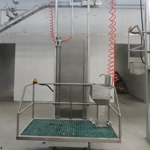 Plataforma elevadora neumática eléctrica de una sola columna doble, rodamiento de maquinaria de matadero automático para ganado - Product Image 5