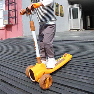 <span class=keywords><strong>Monopattino</strong></span> <span class=keywords><strong>per</strong></span> <span class=keywords><strong>Bambini</strong></span> Economico all'Ingrosso dalla Cina, <span class=keywords><strong>Monopattino</strong></span> a <span class=keywords><strong>3</strong></span> Ruote <span class=keywords><strong>per</strong></span> <span class=keywords><strong>Bambini</strong></span>, Giocattoli <span class=keywords><strong>per</strong></span> Esterni - Product Image 6