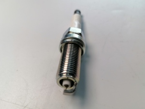 Oem 11f0271cp 11f1893cp động cơ Hệ thống đánh lửa New Original bugi cho <span class=keywords><strong>McLaren</strong></span> 650 540 720 - Product Image 4