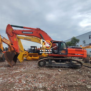 รถขุดมือสอง Doosan DX480 ราคาถูก ลดราคาพิเศษ รุ่นอื่นๆ เช่น DX480 DX300 DX225 DX140 กำลังสูงพิเศษ ประหยัดน้ำมัน - Product Image 4