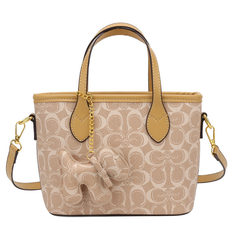 สีเหลือง