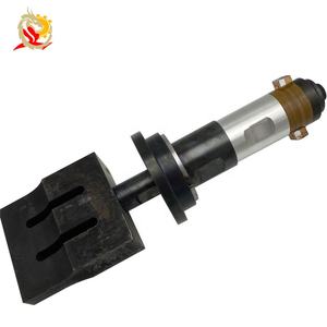 20Khz 2000W Ultrasone Puntlassen <span class=keywords><strong>Transducer</strong></span> <span class=keywords><strong>High</strong></span> <span class=keywords><strong>Power</strong></span> Echografie Lasser Voor Auto Body Puntlassen Machine - Product Image 3