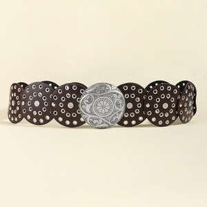 Vente en gros Rétro Punk Grand Rond Rivet Trou <span class=keywords><strong>Ceinture</strong></span> en cuir PU Dames Exagéré Large <span class=keywords><strong>Ceinture</strong></span> en cuir creuse en métal - Product Image 5