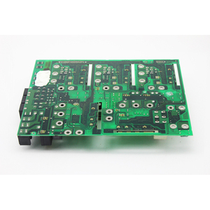 Un composant industriel FANUC A20B-2101-0042 d'occasion pour les opérations système - Product Image 2
