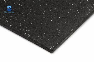 بلاط حصيرة أرضية صالة رياضية مطاطية مفلكنة SBR المعاد تدويرها - Product Image 4