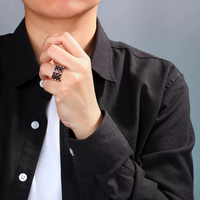 Bague Vintage en Argent 925 avec Rubis Sertis en Sceau, Coupe Coussin, Plaqué Rhodium, Design Large, pour Hommes et Femmes - Cadeau, Fête, Quotidien