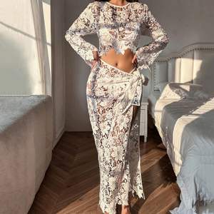 Ensemble Cache-Maillot 2 Pièces au Crochet Personnalisé 2026 – Haut Manches Longues Évidé et Jupe Taille Naturelle Silhouette Droite – Tenue de Vacances - Product Image 1