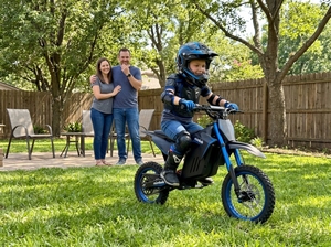 Motos tout-terrain Mimbob TK1 2000W Lithium 48V 22.5Ah Pit Bike Haute Puissance Électrique pour Sports <span class=keywords><strong>Junior</strong></span> - Product Image 3