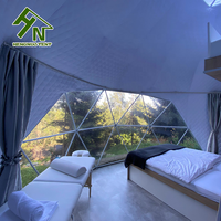 Dôme géodésique Igloo d'hiver de luxe 6m 7m 8m Maison de glamping avec design d'intérieur