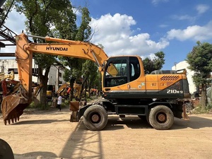 Excavatrice hydraulique Hyundai 2024, marque d'origine, importée du Japon, 21 tonnes, d'occasion, excellent état, moteur et pompe inclus, bon prix - Product Image 4
