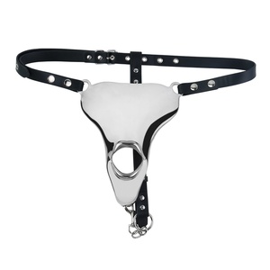 เข็มขัดรัดอวัยวะเพศชายแบบปรับได้ ทำจากโลหะ พร้อมสายหนัง ชุดรัดตัวแบบ BDSM พร้อมตัวล็อค - Product Image 2