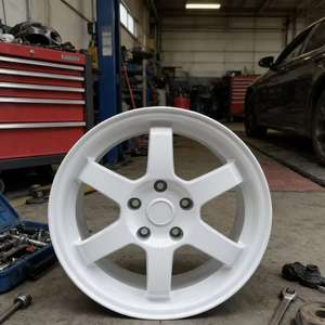 Rines <span class=keywords><strong>de</strong></span> Aleación <span class=keywords><strong>de</strong></span> Aluminio para Autos, 4x100 5x114.3 ET40, 6 Pulgadas, 14-15 Pulgadas, con Pernos <span class=keywords><strong>de</strong></span> Radios - Product Image 3