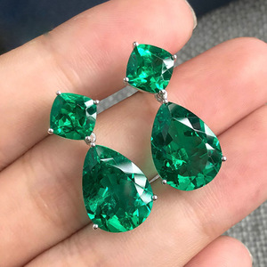 Orecchini pendenti con zirconi a goccia verde smeraldo per donna, gioielli semplici ed eleganti per le orecchie - Product Image 2