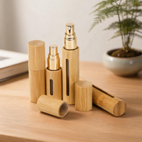 Atomiseur miniature en cuir avec logo personnalisé, coque en bambou, flacon pulvérisateur en verre rechargeable, flacon de parfum pour voyage, bureau, fête