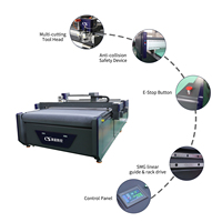 Machine de découpe de tissu CNC à couteau oscillant avec moteur à roulement et moteur 9000W 220V/380V pour chaussures en cuir et canapés