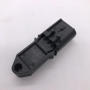 เซ็นเซอร์วัดความดันแบบคอนติเนนทัล 2897331 เทคโนโลยีแบบ Piezoresistive พร้อมเกลียวยึด - Product Image 2