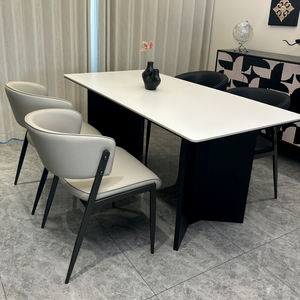 <span class=keywords><strong>เก้าอี้</strong></span>รับประทานอาหารสไตล์นอร์ดิกที่ทันสมัยน้ำหนักเบาหรูหราพร้อมพนักพิงวัสดุโลหะสำหรับบ้านโรงแรมประชุมเกมหมากรุก<span class=keywords><strong>โต๊ะ</strong></span><span class=keywords><strong>เก้าอี้</strong></span>สตูล - Product Image 4