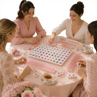 Tuiles de Mahjong Américaines Roses 160 Pièces, Ensemble de Mahjong en Acrylique Gravé Rouge Vert, Jeu de Divertissement Portable de Luxe à 4 Couches