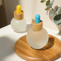 Lampe de bureau LED durable et efficace avec luminosité et température de couleur réglables, idéale pour l'étude, le bureau, la chambre à coucher, et avec fonction de bouteille compte-gouttes