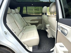 25 Unidades de <span class=keywords><strong>Toyota</strong></span> BZ3XPRO, con una Autonomía Eléctrica Pura de 520 Kilómetros. - Product Image 3