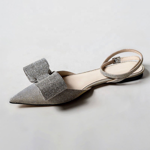 Sandalias de tacón plano con punta puntiaguda para mujer, zapatos sexys con lazo ostentoso, correa de hebilla, talla grande 46, verano 2022 - Product Image 3