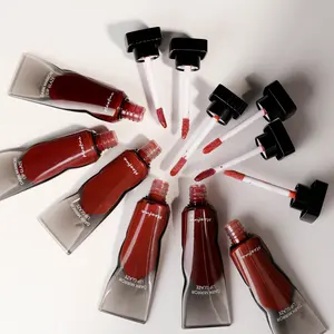Lip Gloss cermin hitam lapisan air pelembap tinggi lipstik warna merah seksi riasan warna tahan lama