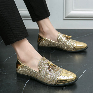 Zapatos de cuero sin cordones con punta en pico dorada de estilo británico coreano para hombre, estilista informal de noche a la moda personalizada, barco de altura - Product Image 5