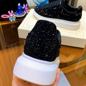 รองเท้าผ้าใบผู้หญิงคุณภาพสูงประดับเพชรเทียม แฟชั่นฤดูใบไม้ผลิ รองเท้าวิ่งลำลองแบบสวม พื้นยางกันลื่น รองเท้าผู้ชาย - Product Image 3