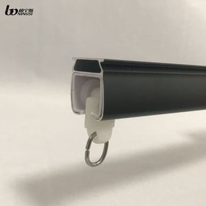 2025 nuevos diseños de riel de cortina de Metal de aleación de aluminio montado en el techo con <span class=keywords><strong>PVC</strong></span> silencioso - Product Image 4