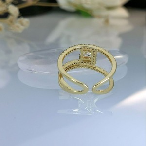 Anillo Abierto con Detalle Brillante, Diseño Atrevido, Accesorios de Moda para Hombres y Mujeres - Product Image 6