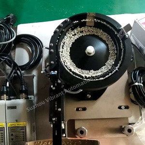 Alimentatore Vibrante Automatico di Alta Qualità per Piccole Parti in Plastica con Alimentatore Lineare, Motore e Componenti Principali PLC - Product Image 4