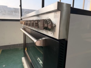 48 pouces. 7,84 Cu. Cuisinière à gaz 7 brûleurs avec four à convection, plaque de cuisson en acier inoxydable, dispositif de sécurité gaz, porte noire mate, usage domestique - Product Image 3