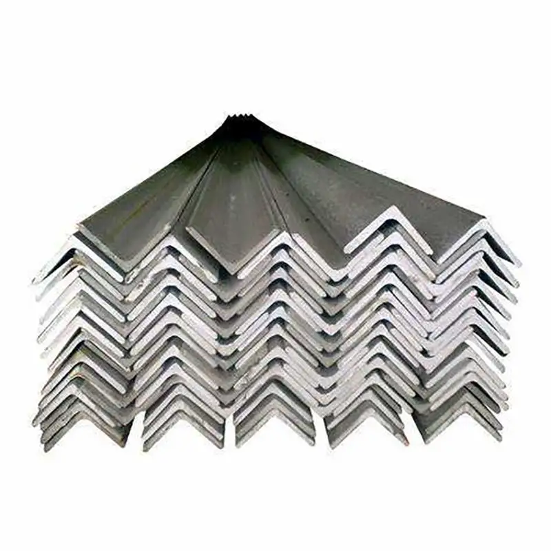 Hierro angular de acero galvanizado Q235 25x25x5 A36 Ss400 Q235 Ángulos iguales de acero laminados en caliente Hierro angular de acero de alta calidad