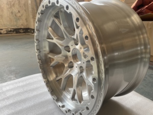 Lightweight Custom Two Piece Forged Wheels T6061 Aluminum Alloy <strong>17</strong> 18 22 <strong>Inch</strong> <strong>Rims</strong> for Luxury Sports Car Modification - Product Image 4