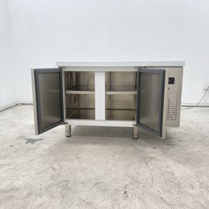 Contenitore Termico Multiuso in Acciaio Inox per Mantenere Freschi i Cibi, Ideale per Preparazione Alimenti in Mense e Aree di Ristorazione Istituzionale - Product Image 6