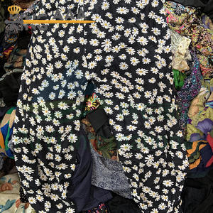 KINGAAA Vente en gros en vrac <span class=keywords><strong>Pantalon</strong></span> d'été à <span class=keywords><strong>taille</strong></span> élastique d'occasion pour femmes âgées Imprimé floral vintage pour dames âgées en balles - Product Image 2