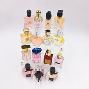 Profumo Mini di Alta Qualità, Profumo Portatile a Lunga Durata per Donne, Set <span class=keywords><strong>da</strong></span> Viaggio 30ml Spray Floreale e Fruttato, Vendita all'Ingrosso - Product Image 6