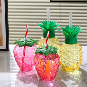 Kreativer Ananas- und Erdbeerbecher - Einweg-Plastikstrohhalmbecher - Becher für Milchtee, Saft, Kaltgetränke - Sommer-Wasserbecher - Product Image 2