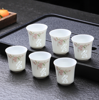 Tasses à thé Gongfu haut de gamme en céladon bleu délicat et porcelaine blanche de Jingdezhen, ensembles de thé domestiques pour la vente en gros