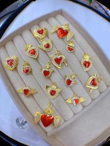 สร้อยคอประดับจี้อัญมณีรูปหัวใจรูปเรขาคณิตรอบปีกอันศักดิ์สิทธิ์ทำจากทองแดงพร้อมสร้อยคอโซ่ชุบทอง18K สำหรับผู้หญิง - Product Image 2