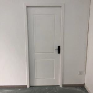 Porte intérieure en <span class=keywords><strong>bois</strong></span> composite massif, porte blanche unie avec <span class=keywords><strong>peinture</strong></span> PVC écologique insonorisante en cristal de carbone <span class=keywords><strong>pour</strong></span> hôtels et villas - Product Image 1