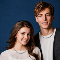 Collier Magnétique Thérapeutique en Silicone en Gros avec Aimant Intégré en Acier Inoxydable 316L – Soutien à la Récupération et Colliers Tendance