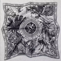 Direkter Fabrikpreis Maßgefertigter Satin Quadratischer Schal Glänzender Seidenähnlicher Bedruckter Bandana Großhandel für Einzelhandel Bekleidung Hari Schal