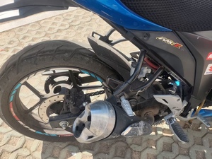 Motocicleta Deportiva Estándar Jinan <span class=keywords><strong>Suzuki</strong></span> Gixxer155 de 155 cc |   Motocicleta con EFI, Frenos de Disco y Motor de Bajo Consumo - Product Image 3