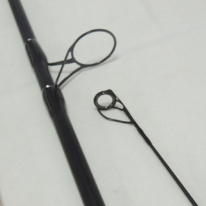 <span class=keywords><strong>เบ็ด</strong></span>ตกปลาคาร์พสีดำ12ft 3ส่วนสำหรับตกปลาน้ำจืดด้ามจับก๊อกคาร์บอนขนาด3.0ปอนด์24ตัน - Product Image 3