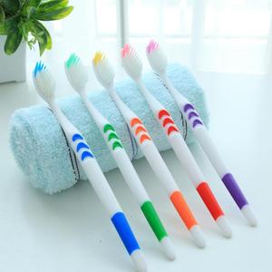 Cepillo de dientes 106 con cerdas suaves para cuidado bucal de adultos, uso doméstico - Product Image 2