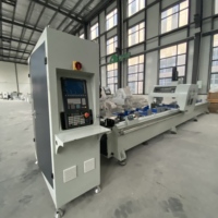 Centre d'usinage CNC pour profilés en aluminium certifié CE OUWO, fraisage de précision, perçage, chanfreinage avec une large plage d'usinage